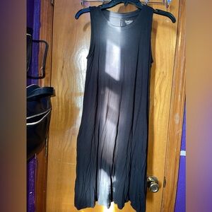 Black Dress size xs fits big